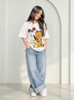 Garfield & Odie Oversized Unisex Tee - Image 3